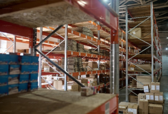 Image of a storage area promoting Newl ocean freight services & 3pl warehousing services.
